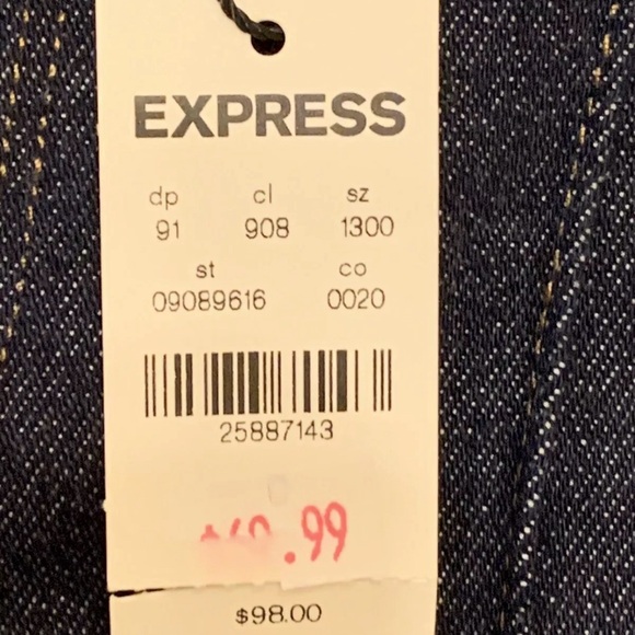 NWT - $98 Express Size 0 Cropped Wide Leg High Rise Dark Wash Blue Jeans - 26x24 - Picture 4 of 5
